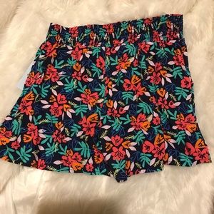 NWT girls cat jack shorts floral tropical print